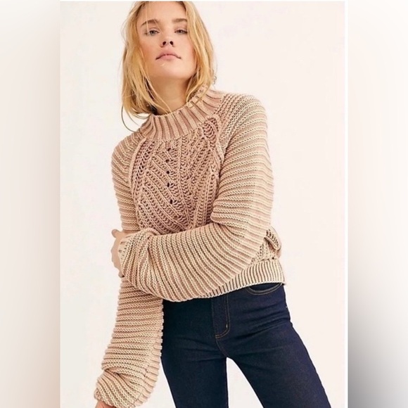 Free People Sweaters - Free People Balloon-Arm Nude Sweater Women Sz Large Heavyweight  chunky rib knit